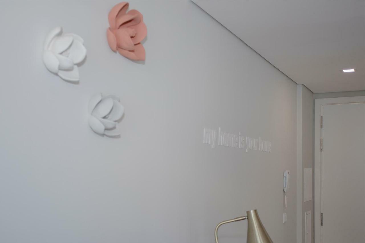 Liiiving In - Santa Catarina Mezzanine Appartement Oporto
