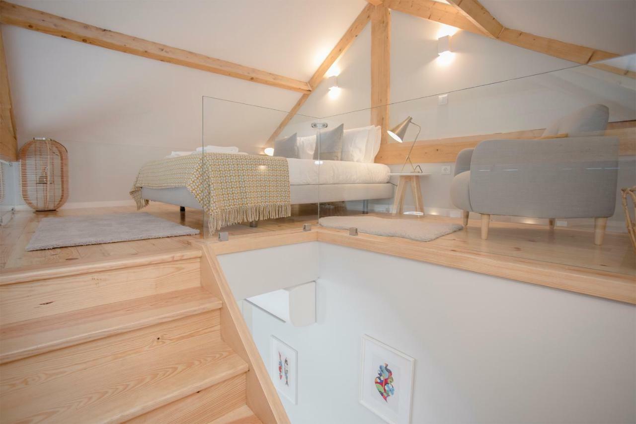 Liiiving In - Santa Catarina Mezzanine Appartement Oporto
